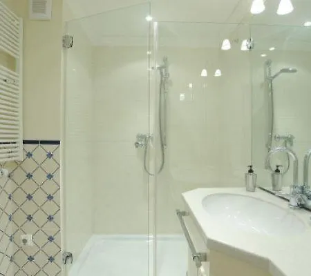 Luxus Heefwai Apartament *